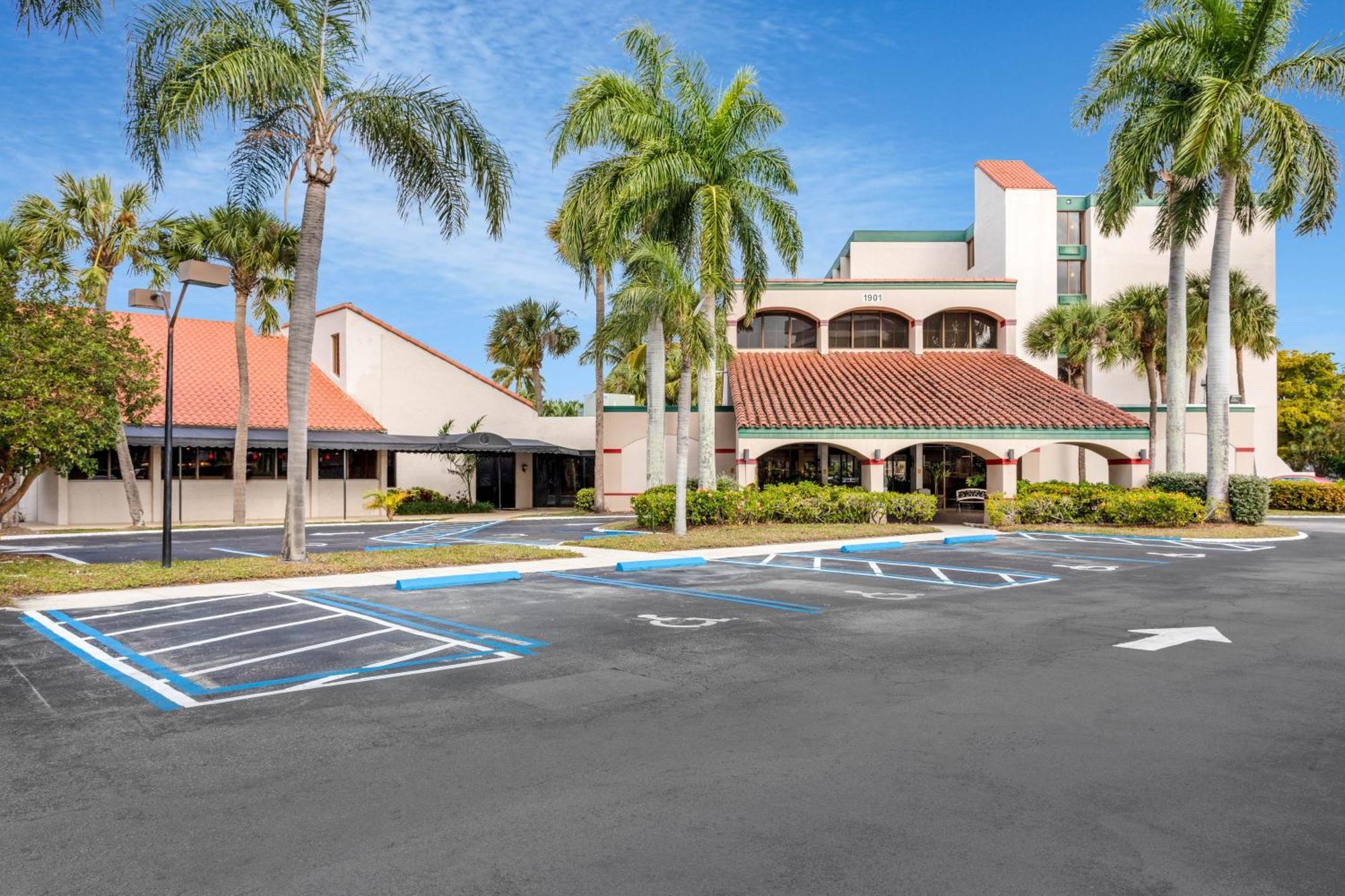 88 Palms Hotel & Event Center West Palm Beach Eksteriør billede